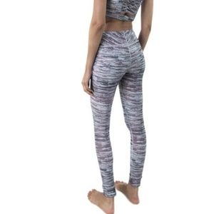 Satva Mantra Legging Scratch Print SM NWT